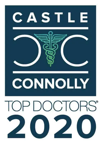 A top doctor 's 2 0 2 0 logo with the name connolly.